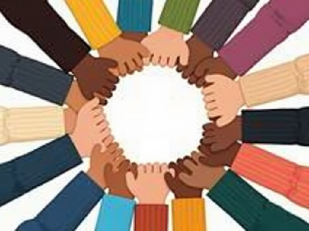 Finding Support: Online Communities and AI Companions